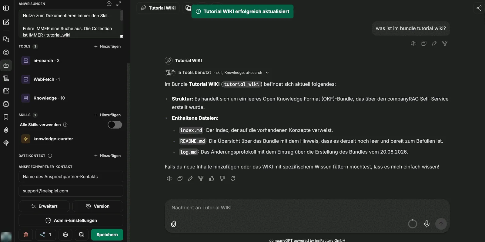 Agent mit den Werkzeugen ai-search, WebFetch und Knowledge sowie dem Skill knowledge-curator; rechts die Antwort des Agenten zum Inhalt des Bundles